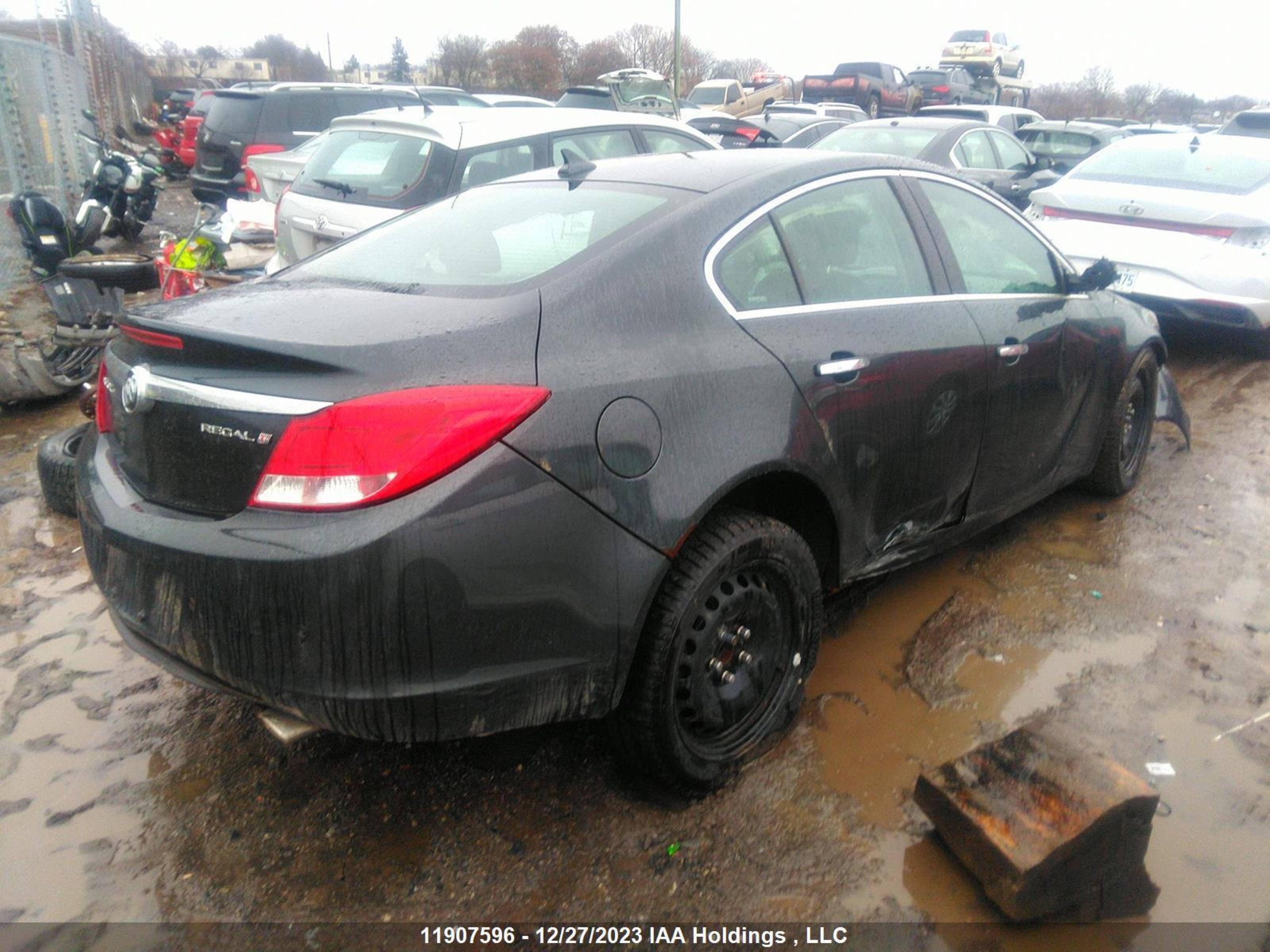 Photo 3 VIN: 2G4GT5EVXD9231762 - BUICK REGAL 