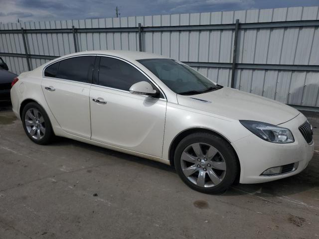 Photo 3 VIN: 2G4GT5GK5C9122689 - BUICK REGAL PREM 