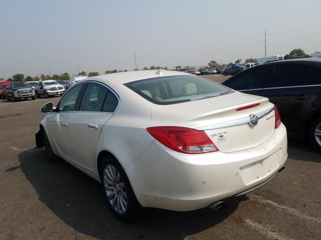 Photo 2 VIN: 2G4GT5GV2C9214823 - BUICK REGAL PREM 