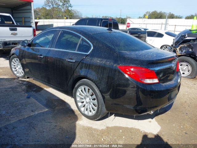 Photo 2 VIN: 2G4GT5GV2D9205590 - BUICK REGAL 