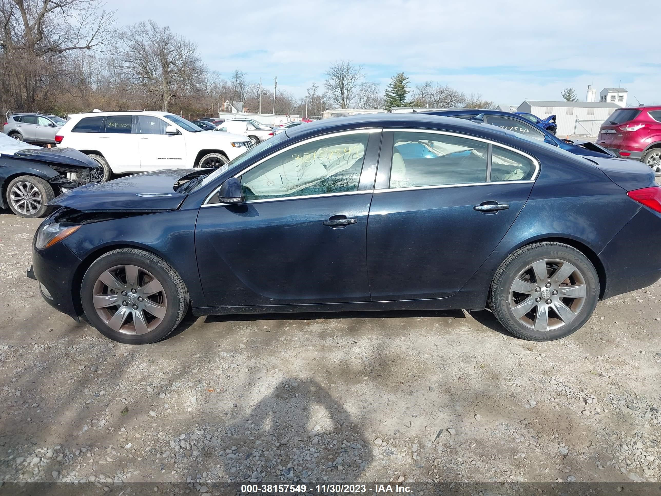 Photo 13 VIN: 2G4GT5GV7D9144947 - BUICK REGAL 