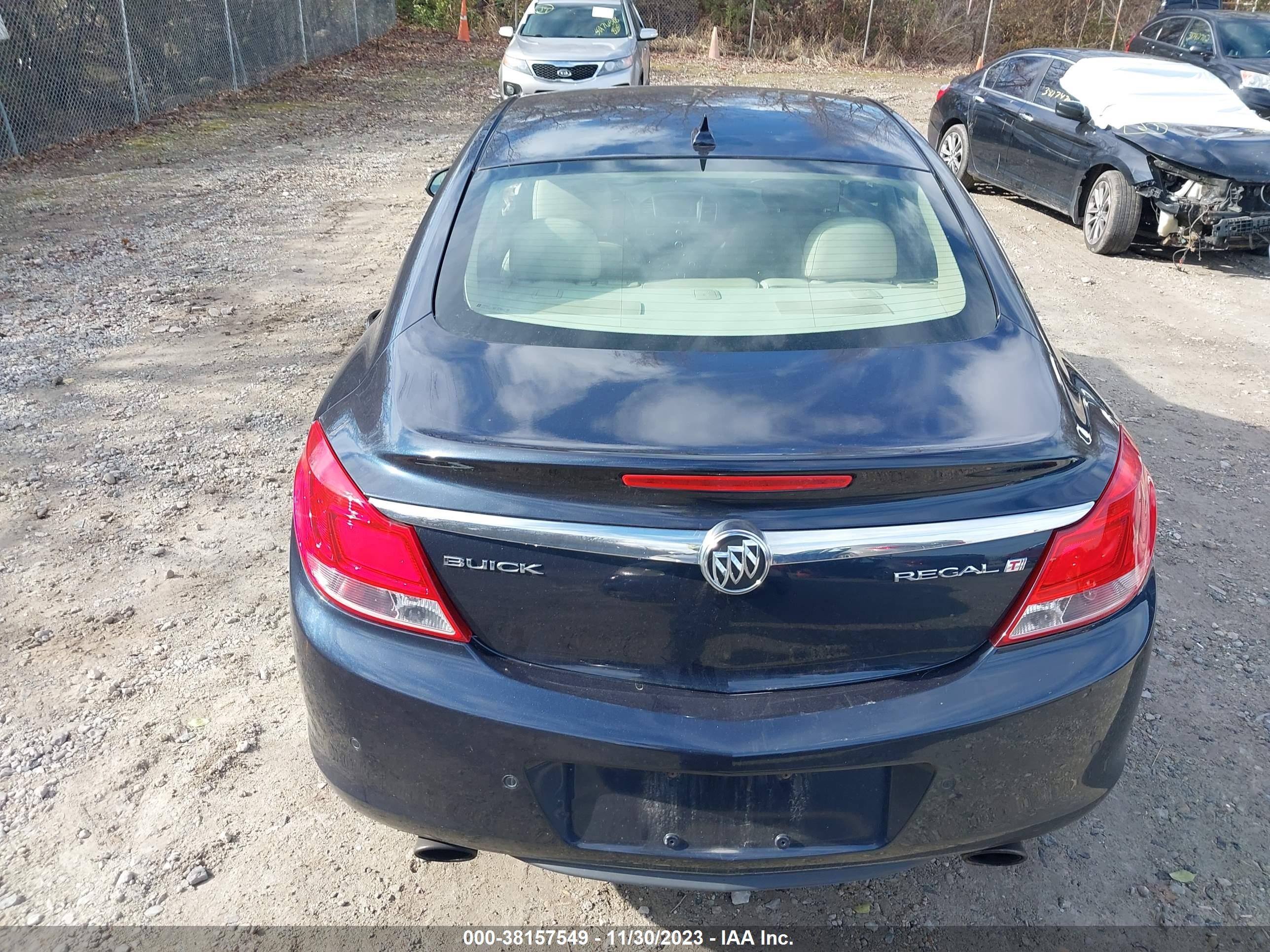 Photo 15 VIN: 2G4GT5GV7D9144947 - BUICK REGAL 