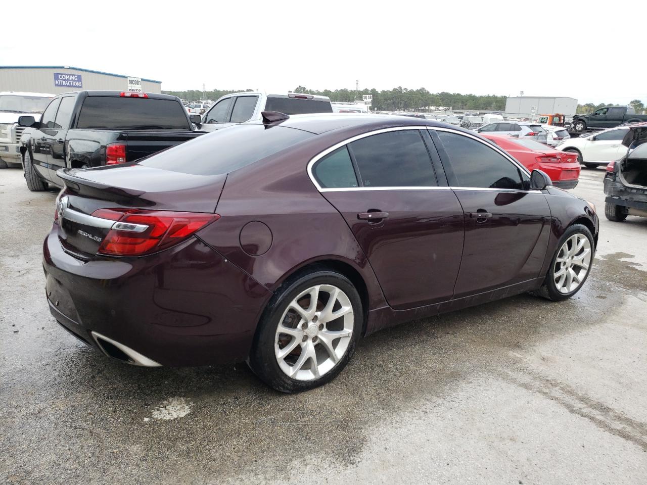 Photo 2 VIN: 2G4GT5GX7H9122938 - BUICK REGAL 