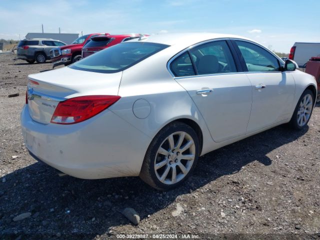 Photo 3 VIN: 2G4GU5GV6C9214109 - BUICK REGAL 