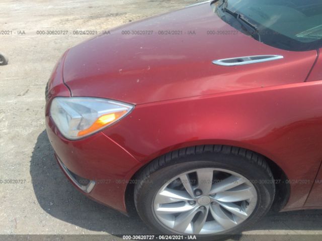 Photo 5 VIN: 2G4GV5EK7E9298305 - BUICK REGAL 