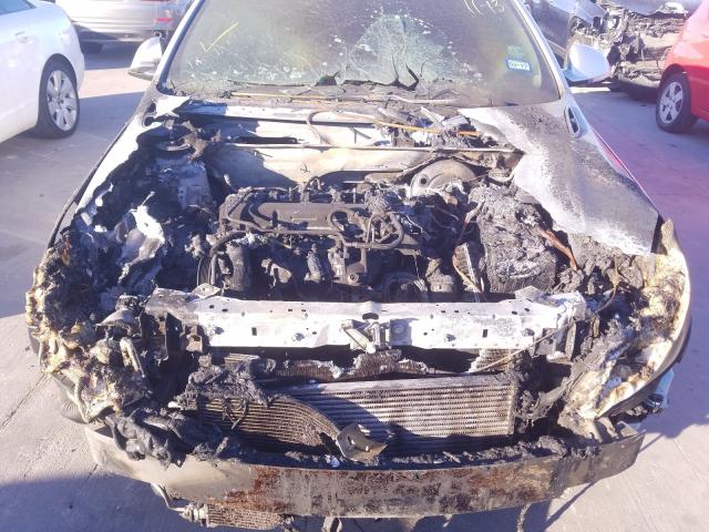 Photo 8 VIN: 2G4GV5GV1C9125478 - BUICK REGAL GS 