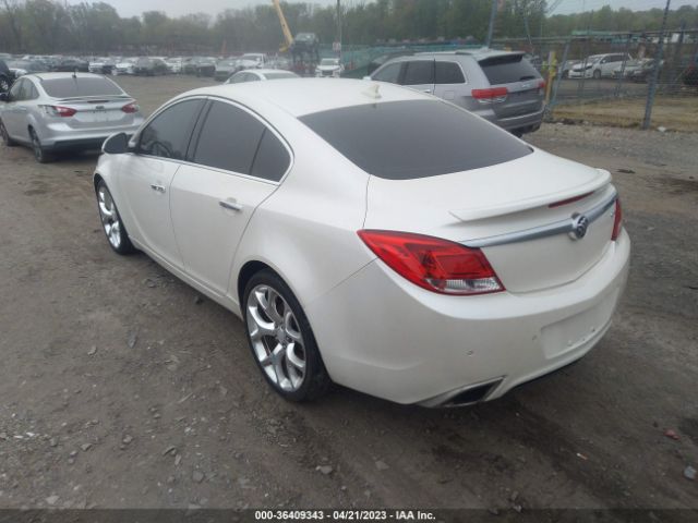 Photo 2 VIN: 2G4GV5GV6C9150389 - BUICK REGAL 