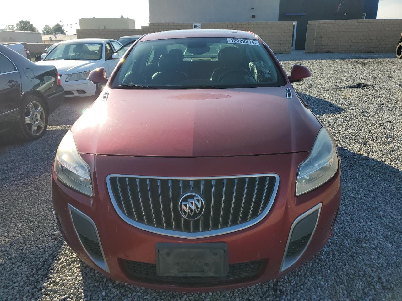 Photo 4 VIN: 2G4GV5GV6D9207482 - BUICK REGAL 