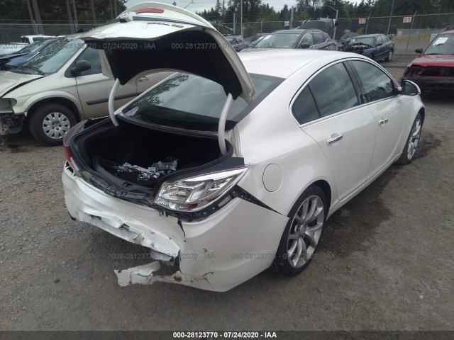 Photo 3 VIN: 2G4GV5GVXC9213204 - BUICK REGAL 