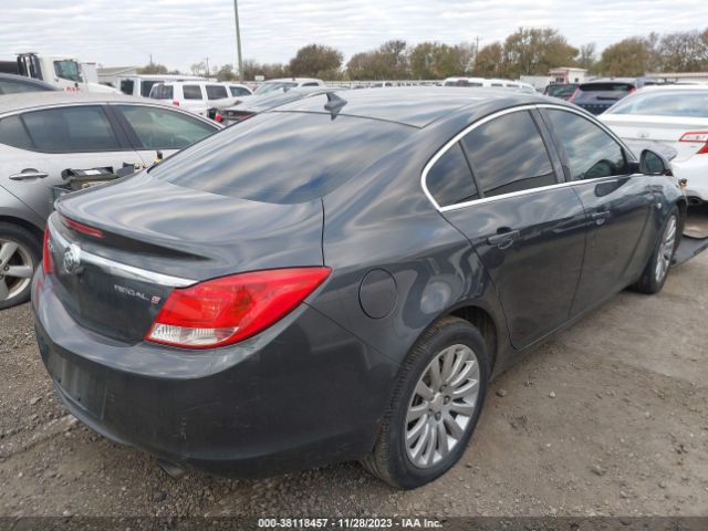 Photo 3 VIN: 2G4GW5EV0B9187579 - BUICK REGAL 