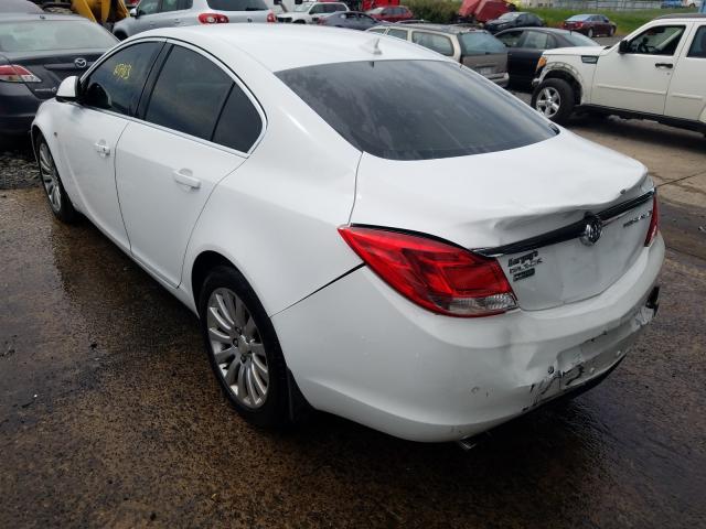 Photo 2 VIN: 2G4GX5GV1B9214668 - BUICK REGAL CXL 