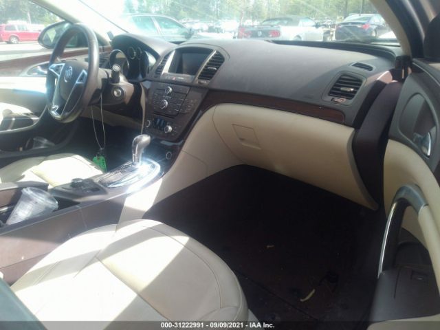 Photo 4 VIN: 2G4GY5GV3B9176499 - BUICK REGAL 