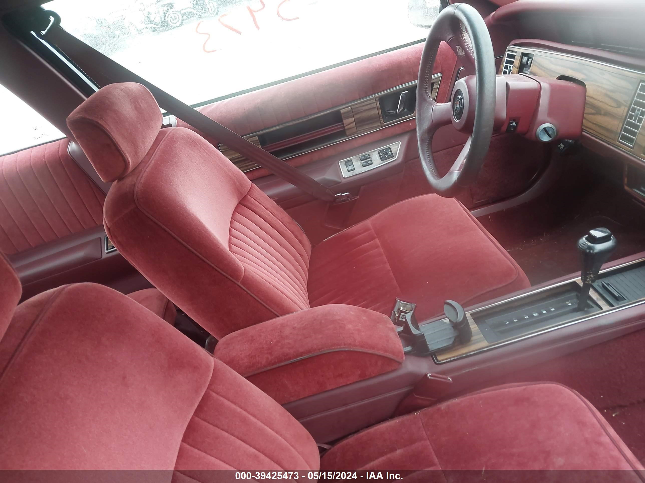 Photo 4 VIN: 2G4WB14T4L1419973 - BUICK REGAL 