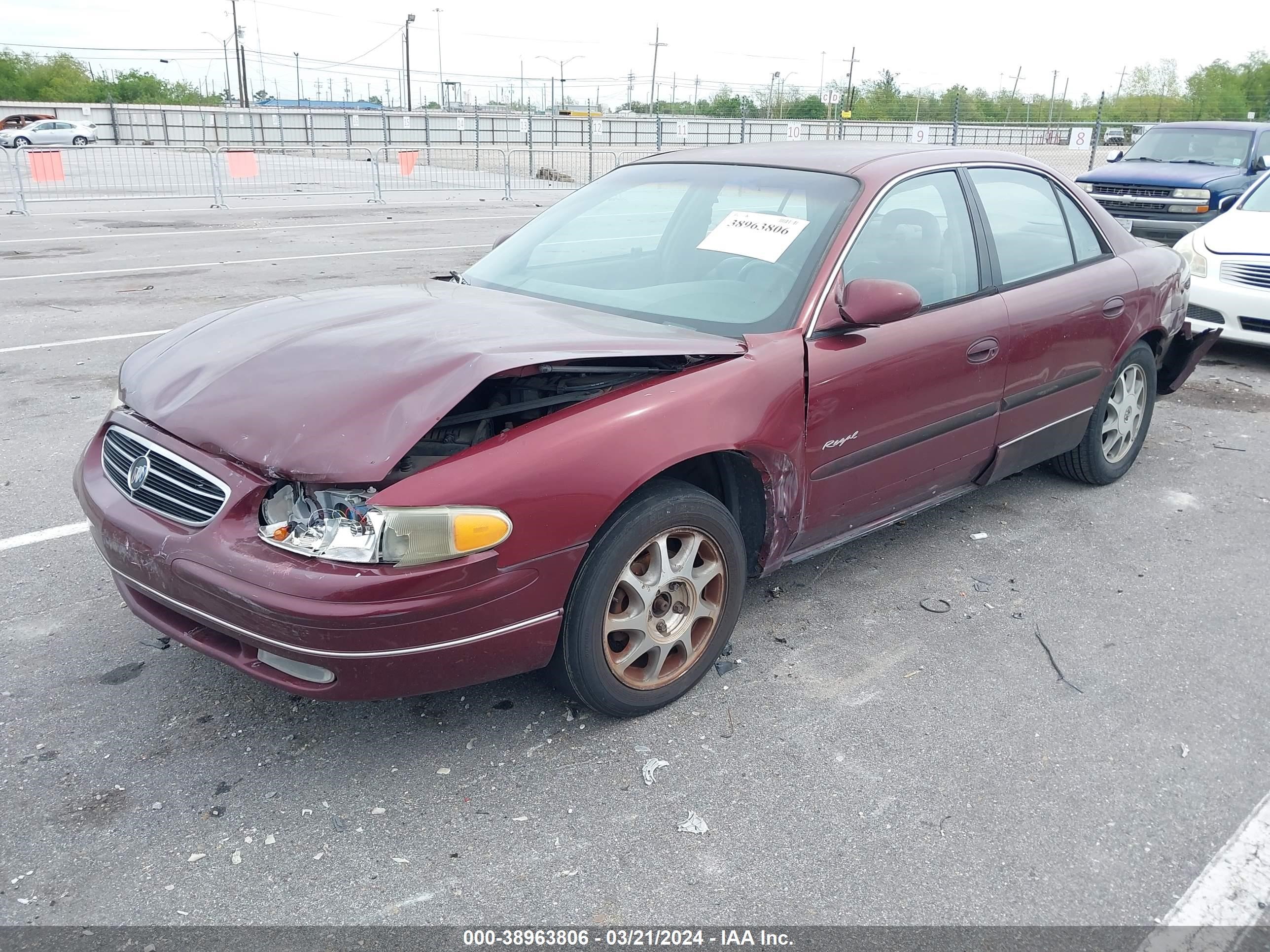 Photo 1 VIN: 2G4WB52K0X1543892 - BUICK REGAL 