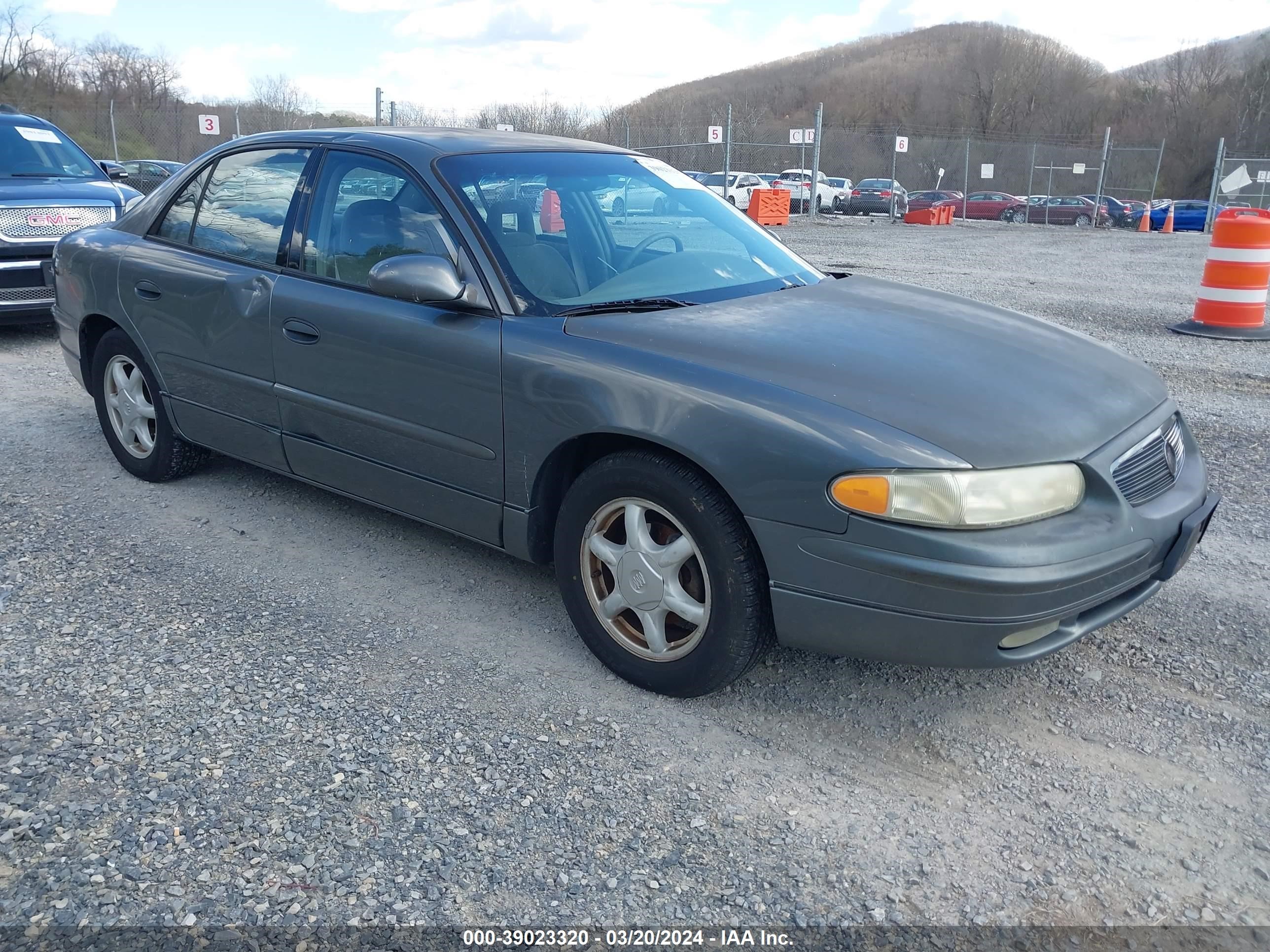 Photo 0 VIN: 2G4WB52K141352414 - BUICK REGAL 