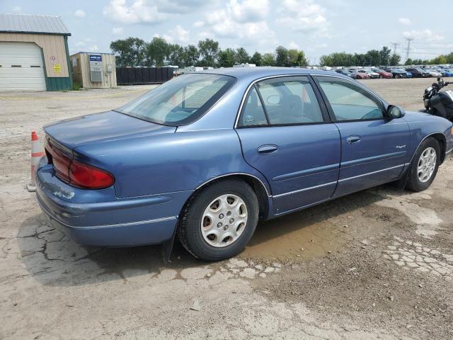 Photo 2 VIN: 2G4WB52K1W1461670 - BUICK REGAL 