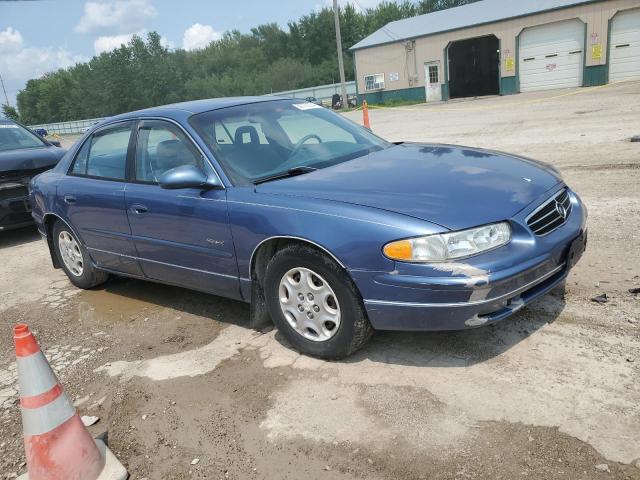 Photo 3 VIN: 2G4WB52K1W1461670 - BUICK REGAL 