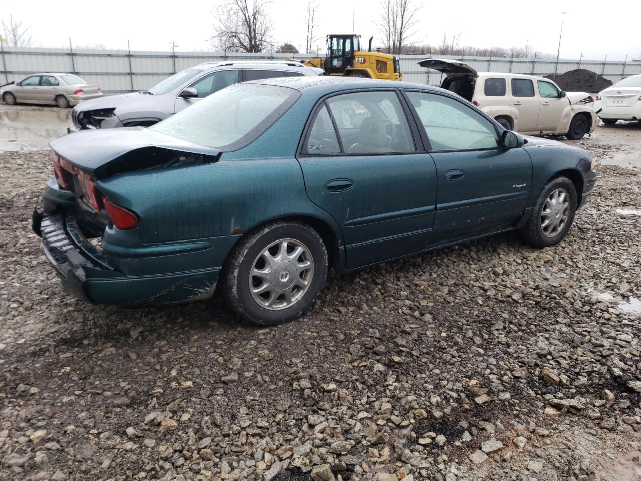 Photo 2 VIN: 2G4WB52K1W1548677 - BUICK REGAL 