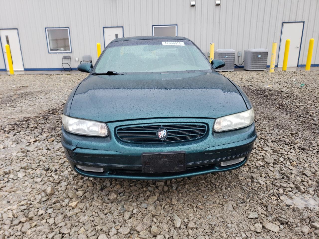 Photo 4 VIN: 2G4WB52K1W1548677 - BUICK REGAL 