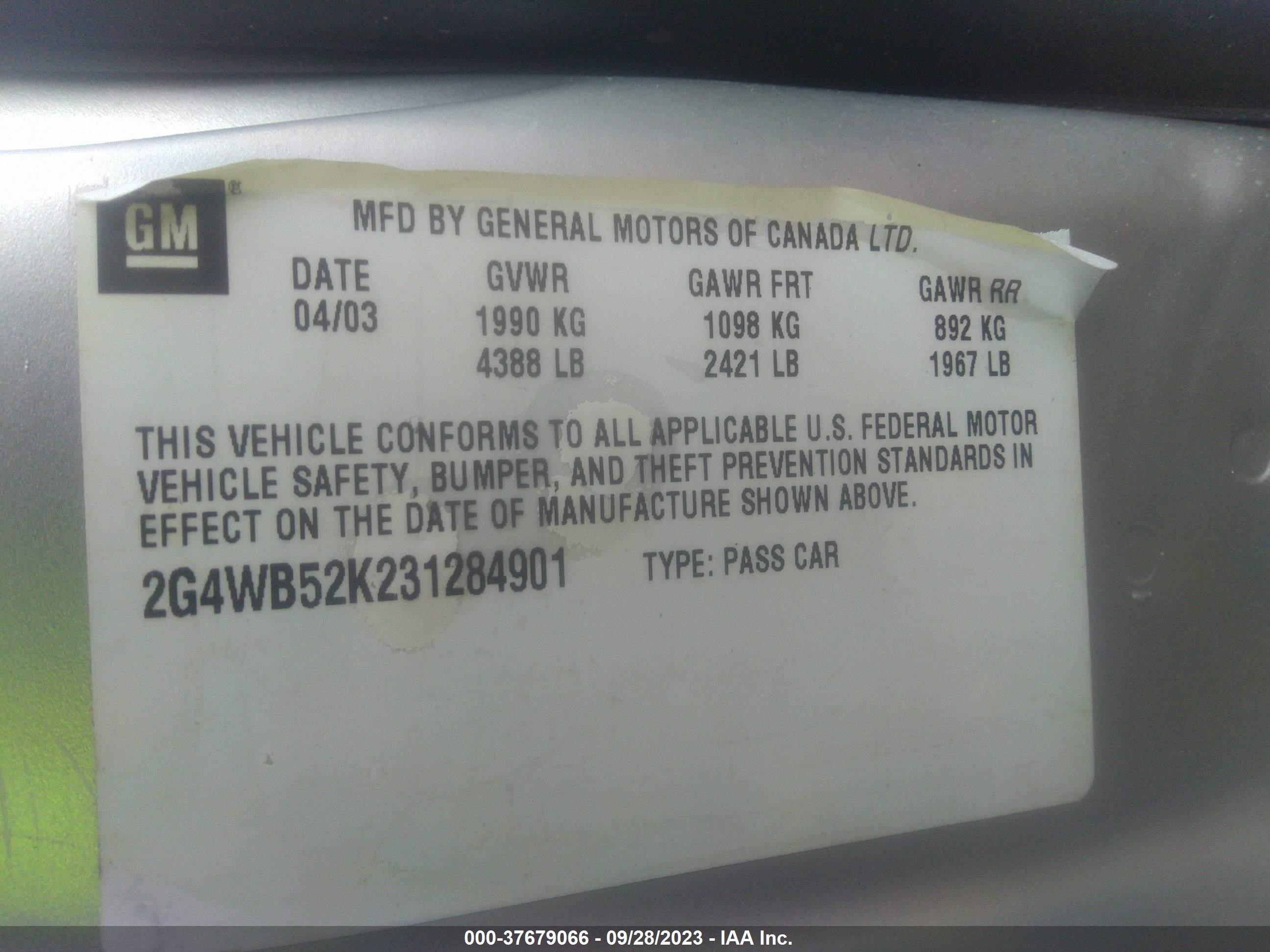 Photo 8 VIN: 2G4WB52K231284901 - BUICK REGAL 