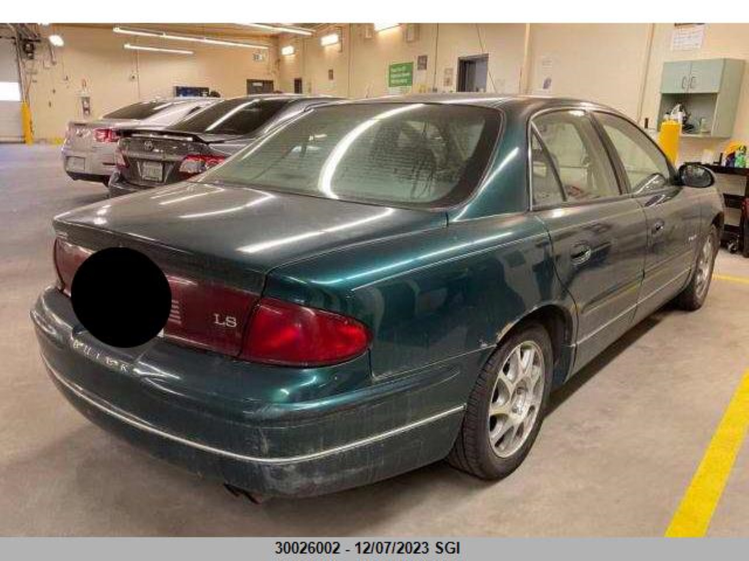 Photo 4 VIN: 2G4WB52K6X1568585 - BUICK REGAL 