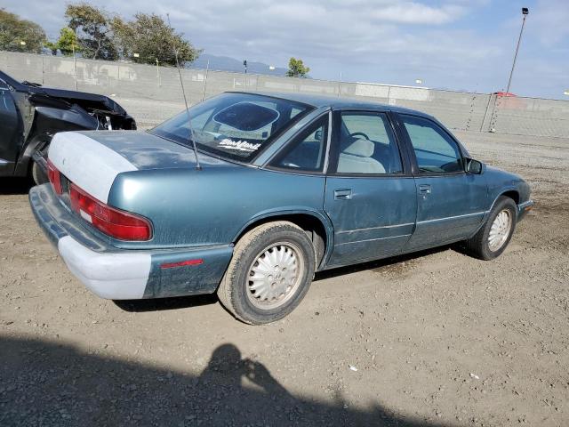 Photo 2 VIN: 2G4WB52K9T1512229 - BUICK REGAL 