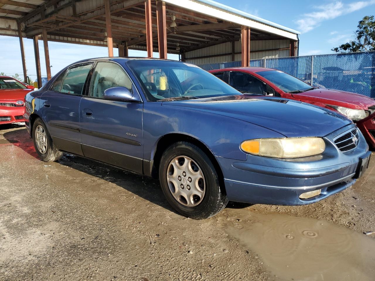 Photo 3 VIN: 2G4WB52KXW1475342 - BUICK REGAL 