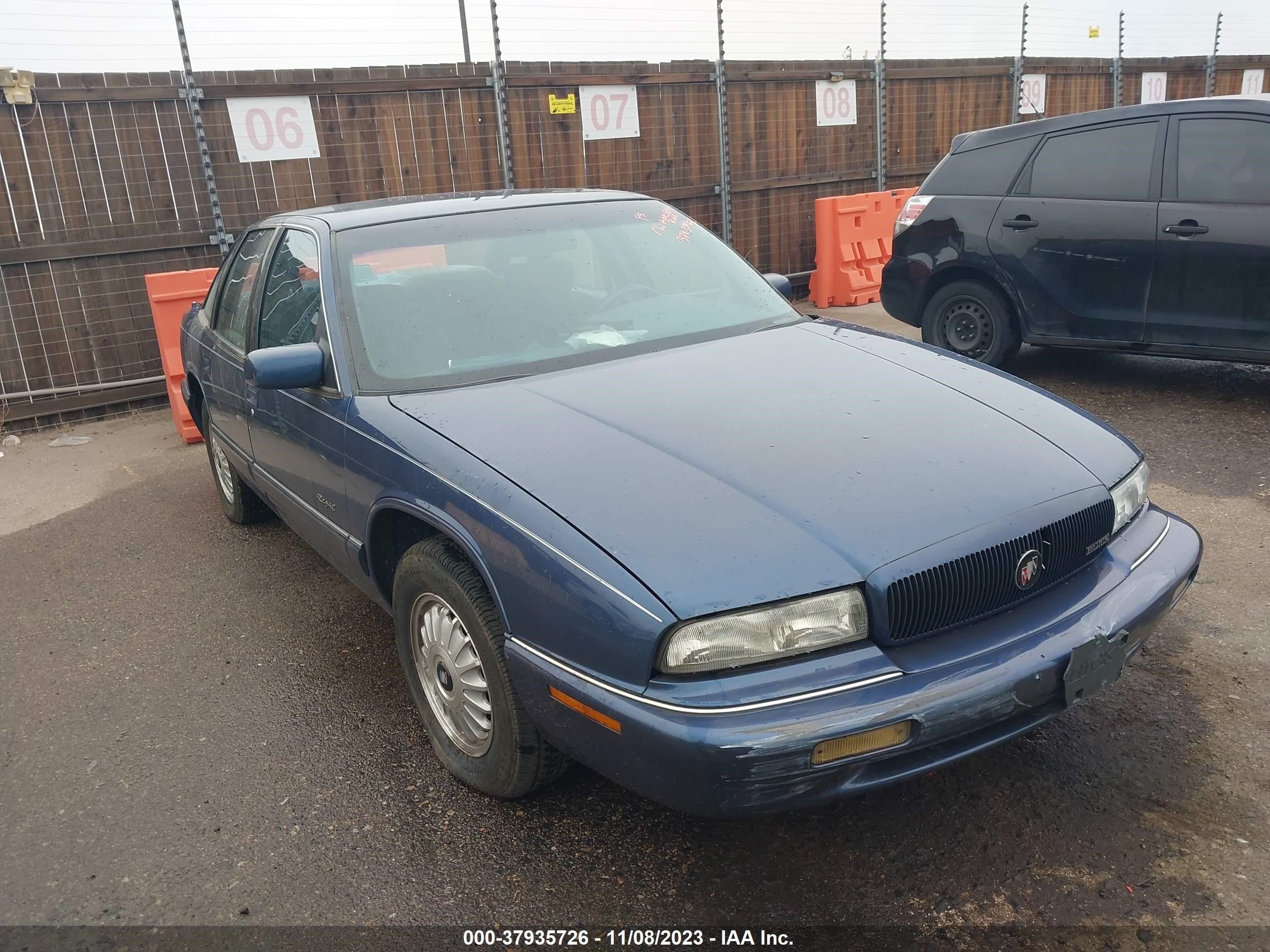 Photo 0 VIN: 2G4WB52LXS1411272 - BUICK REGAL 