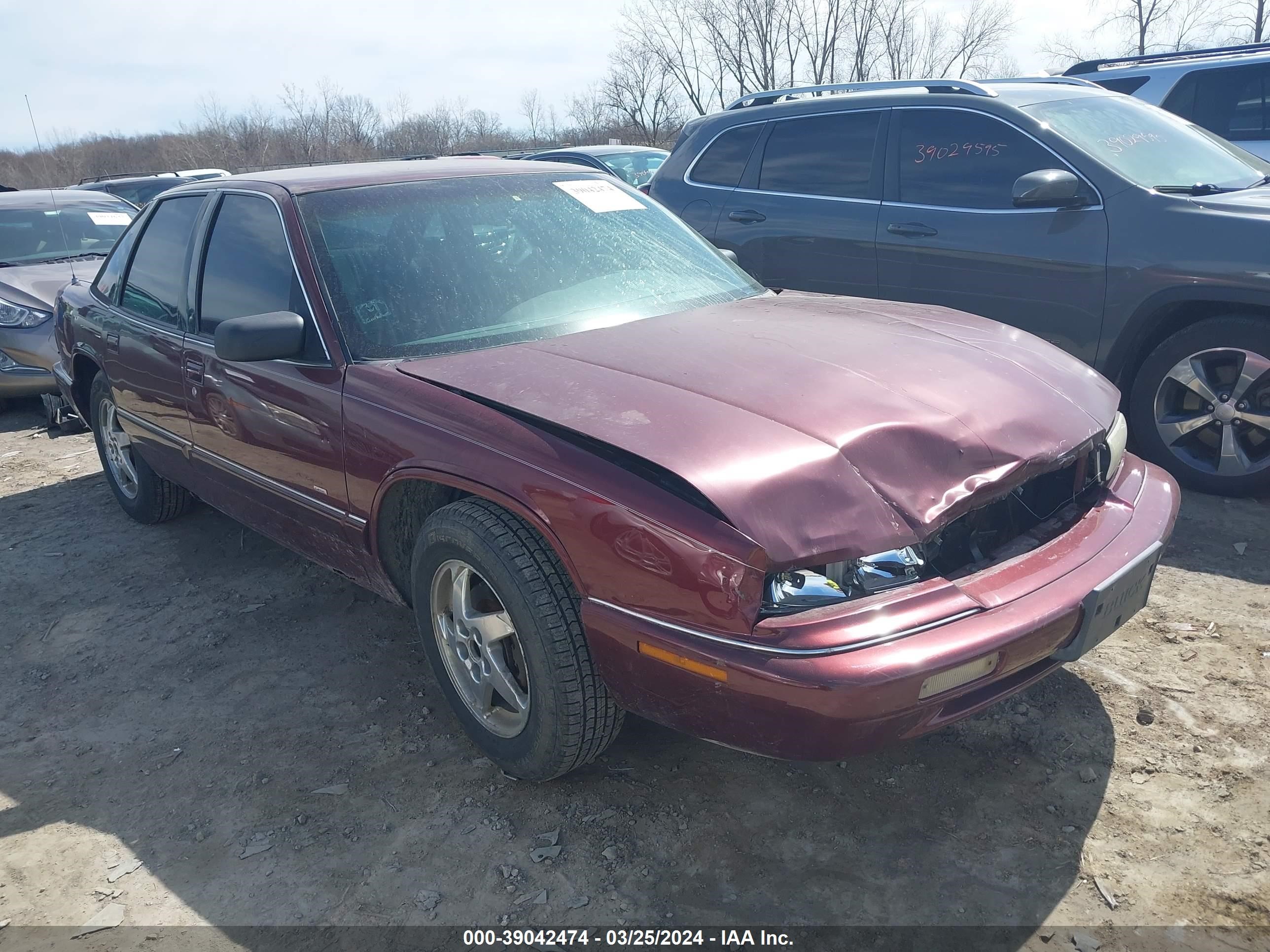 Photo 0 VIN: 2G4WB52M7T1493603 - BUICK REGAL 