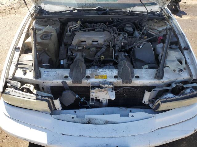 Photo 10 VIN: 2G4WB52M7T1507578 - BUICK REGAL CUST 