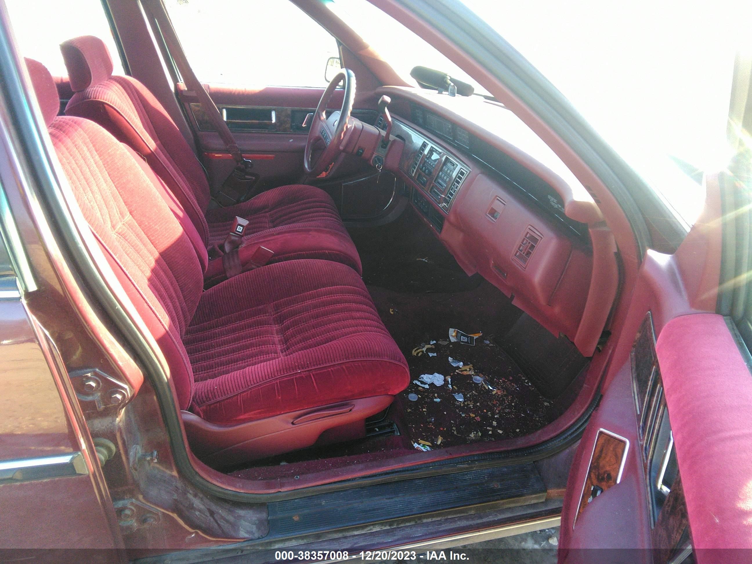 Photo 4 VIN: 2G4WB54L8M1839681 - BUICK REGAL 