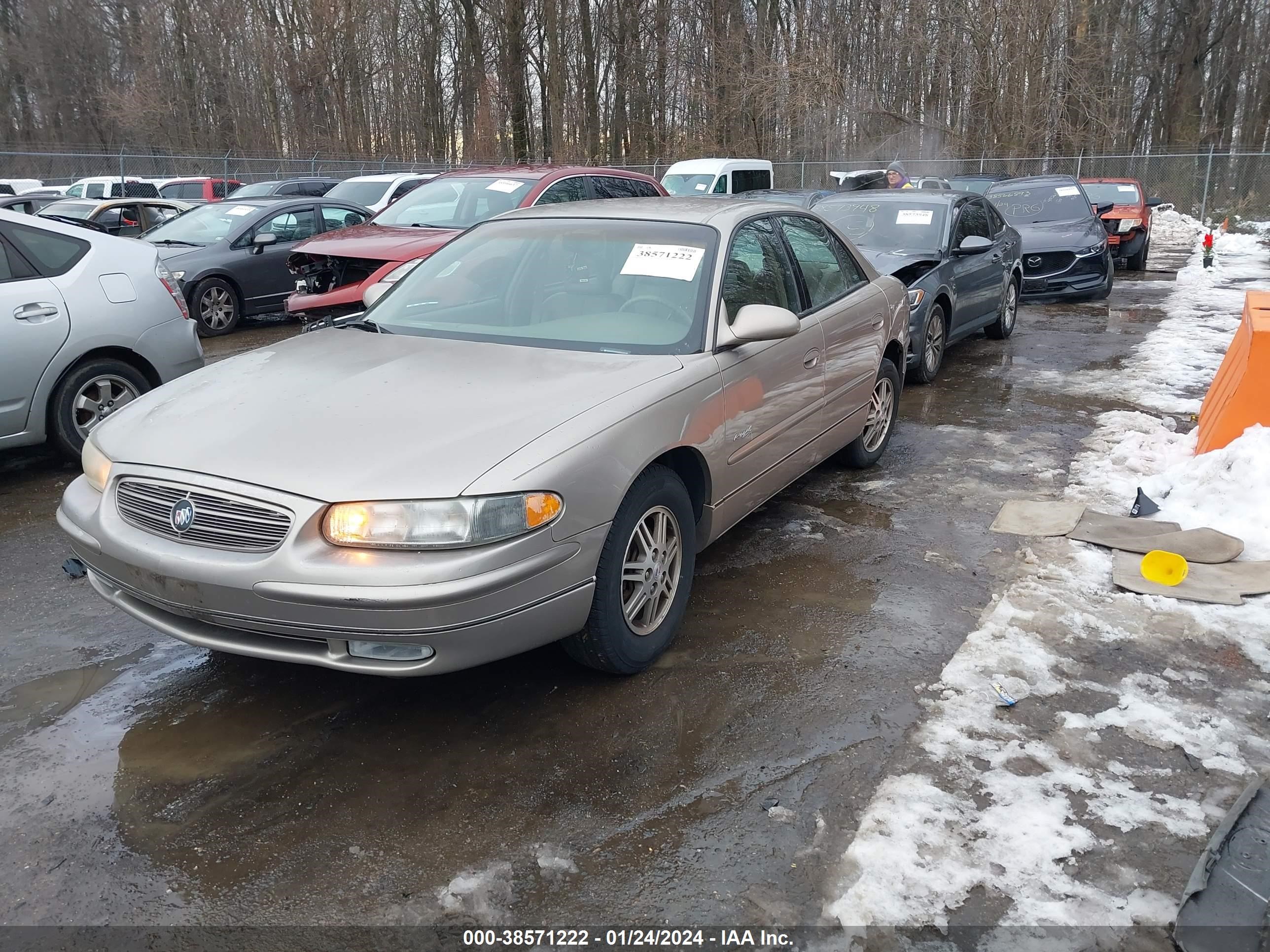 Photo 1 VIN: 2G4WB55K511247981 - BUICK REGAL 