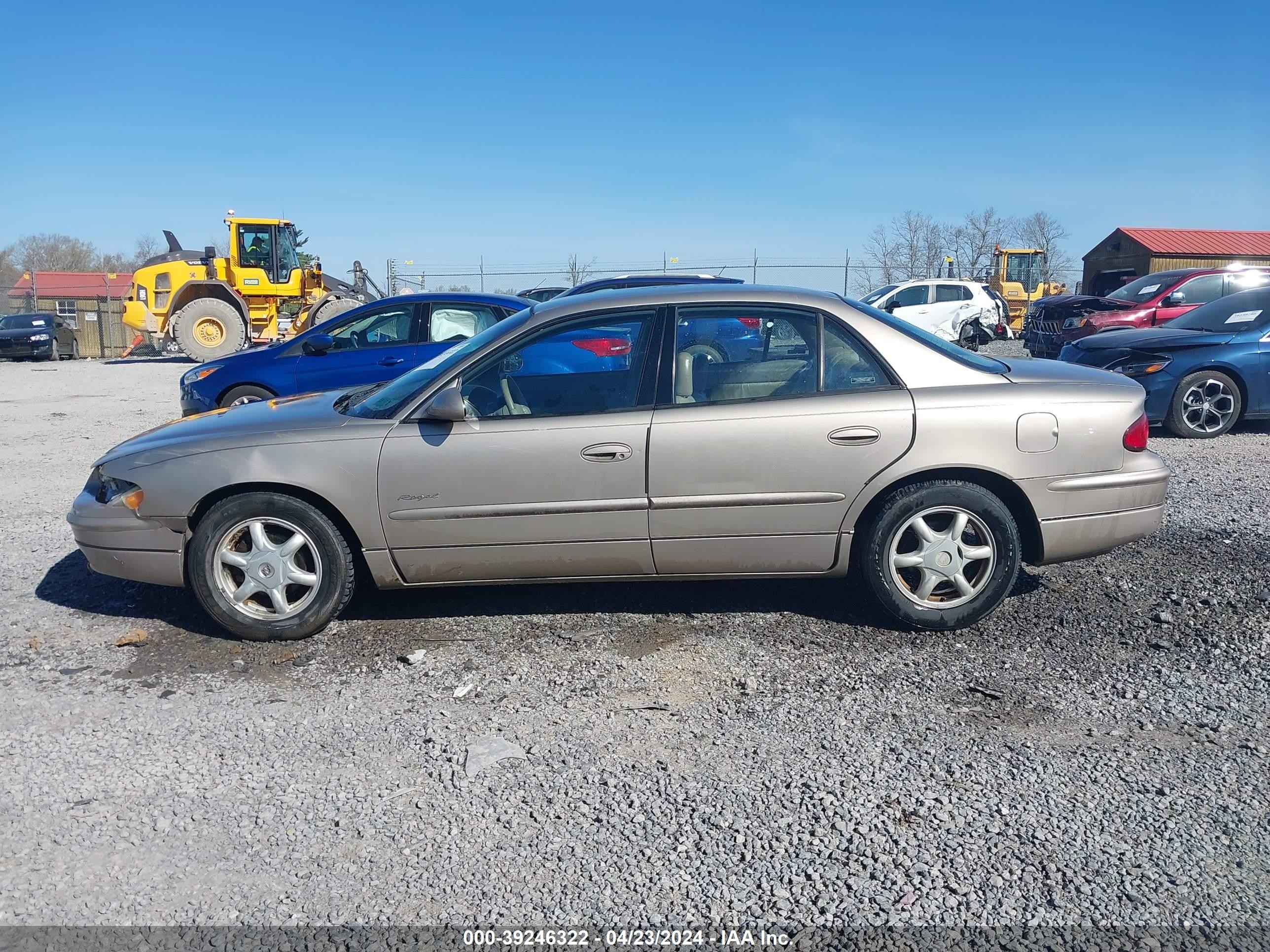 Photo 13 VIN: 2G4WB55K511261475 - BUICK REGAL 