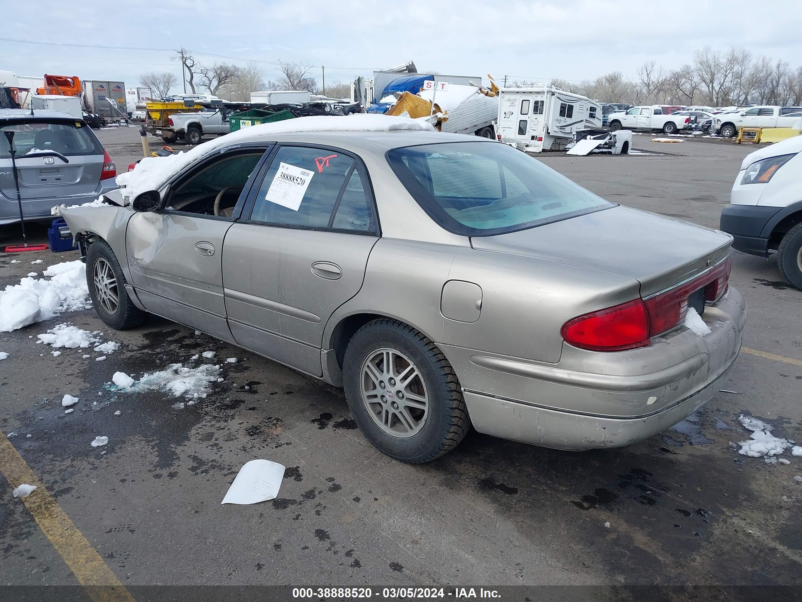 Photo 2 VIN: 2G4WB55K511275201 - BUICK REGAL 