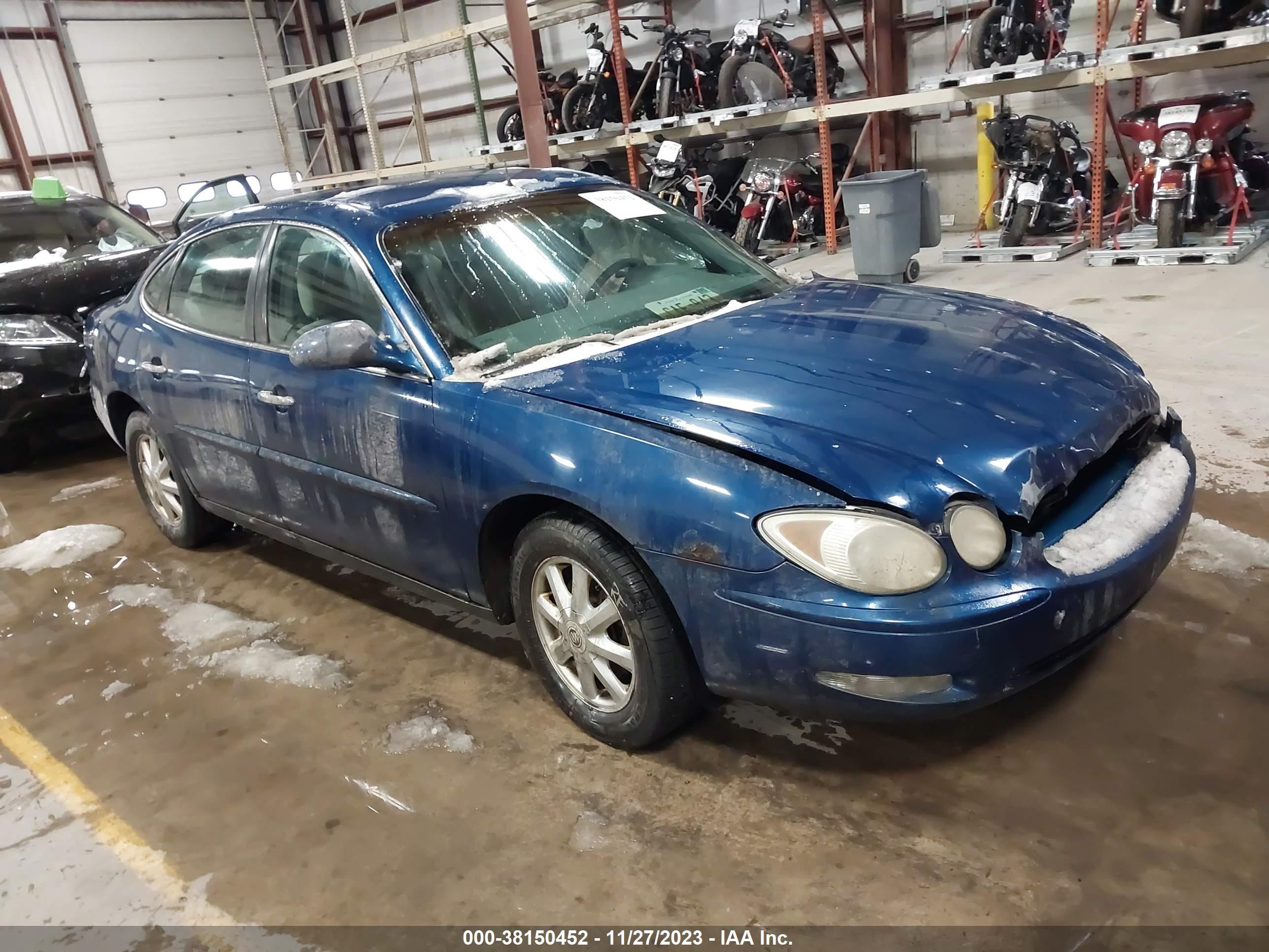 Photo 0 VIN: 2G4WC532251313568 - BUICK LACROSSE 