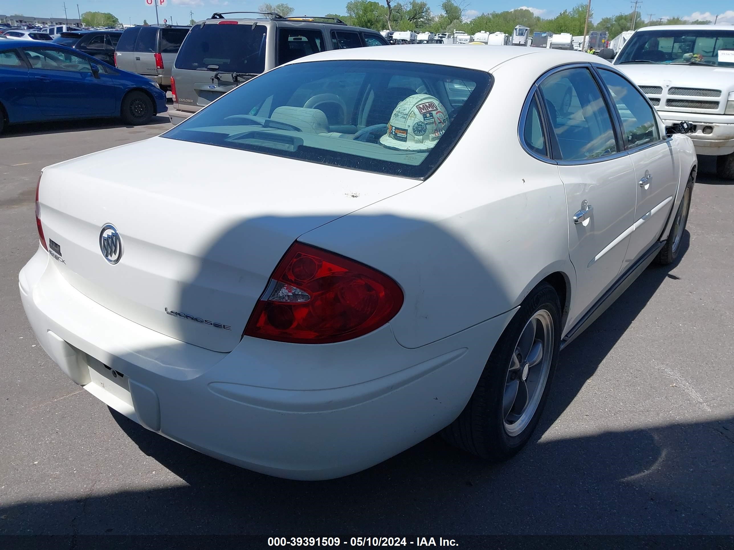 Photo 3 VIN: 2G4WC532351237648 - BUICK LACROSSE 