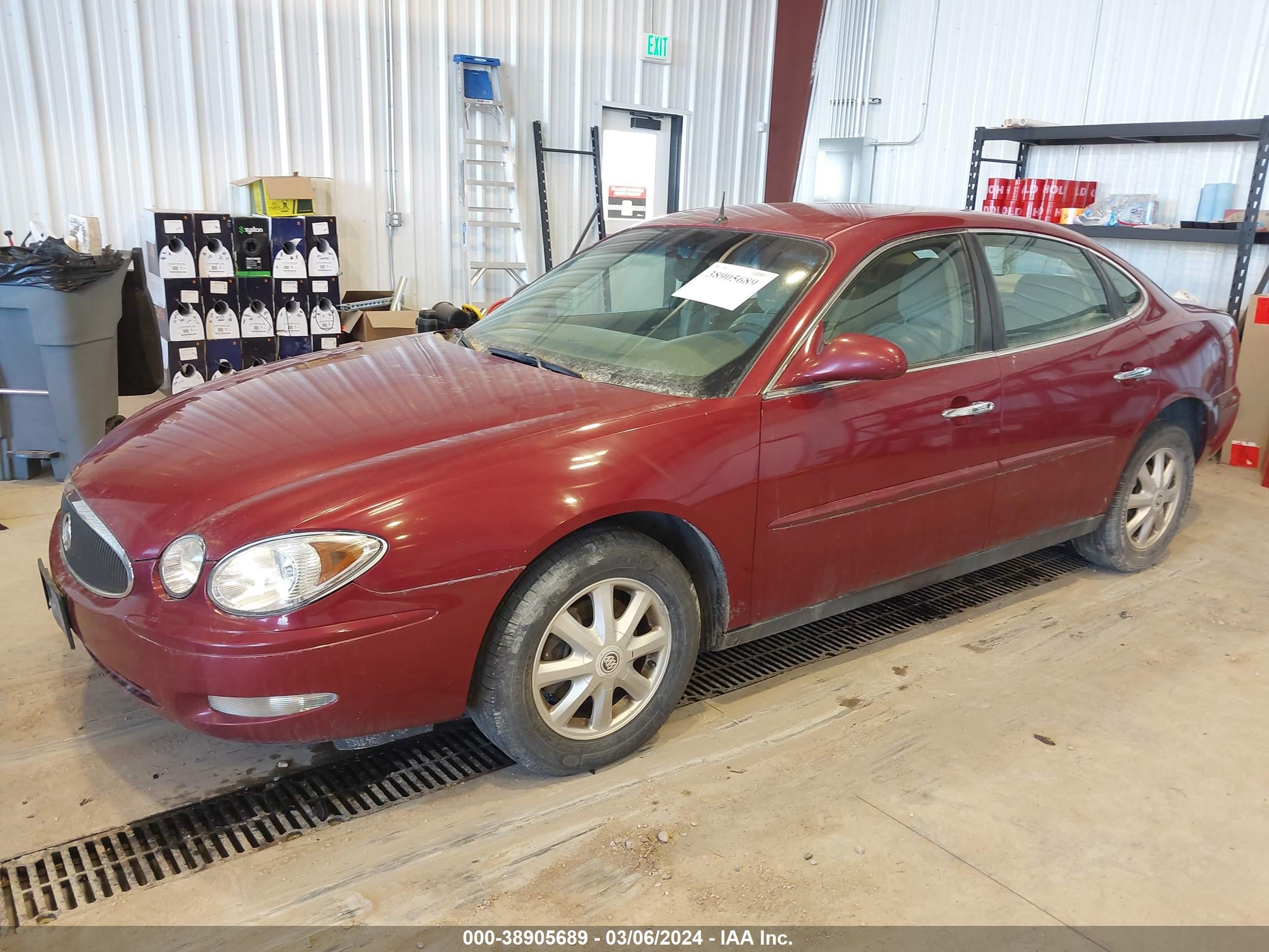 Photo 1 VIN: 2G4WC532351314745 - BUICK LACROSSE 