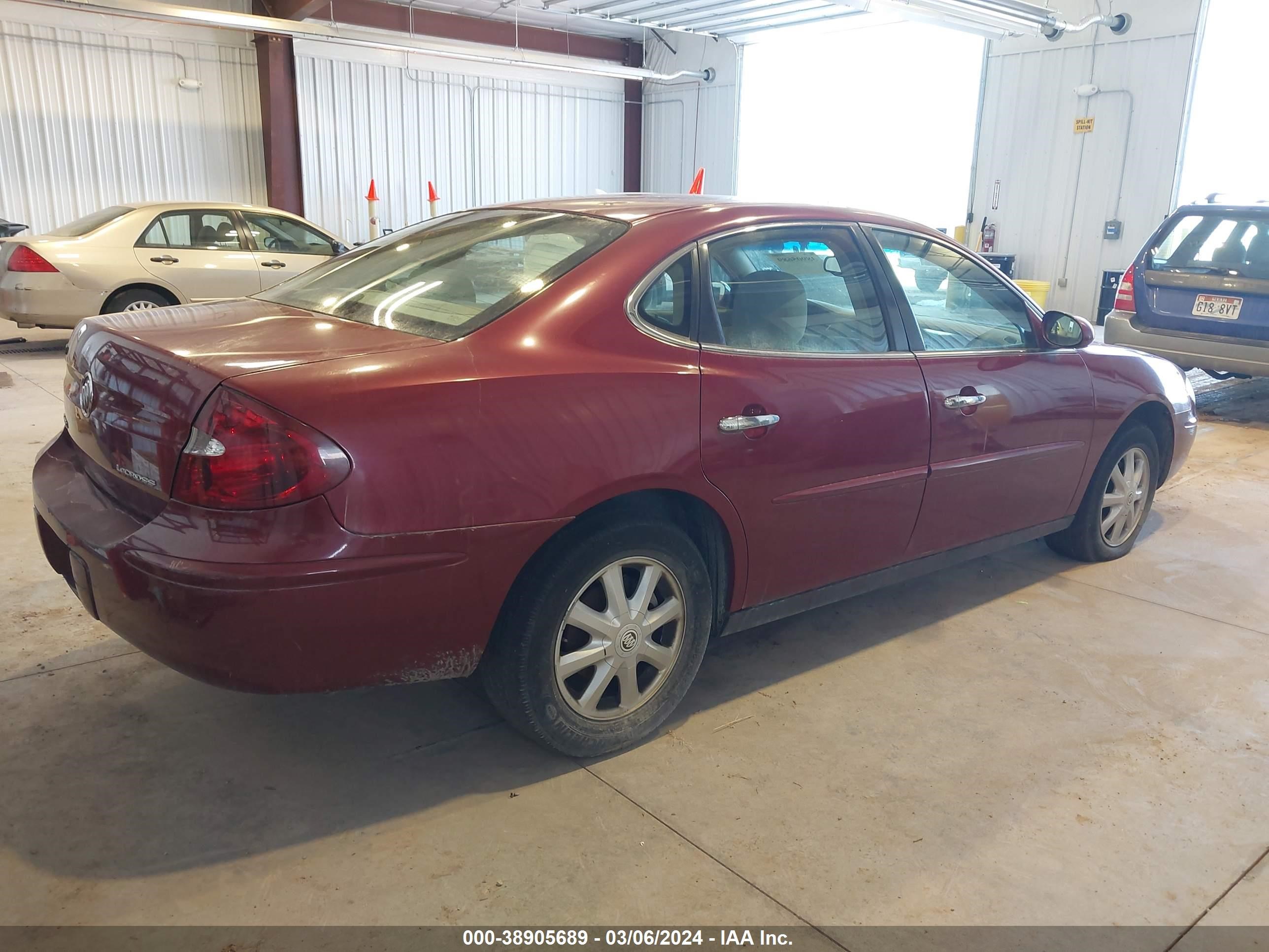 Photo 3 VIN: 2G4WC532351314745 - BUICK LACROSSE 