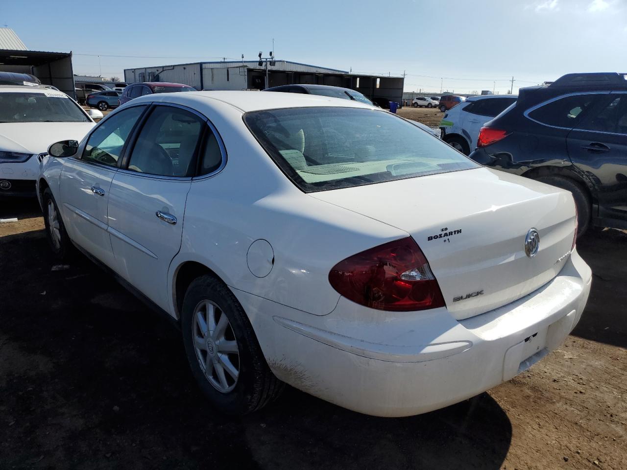 Photo 1 VIN: 2G4WC532351355201 - BUICK LACROSSE 