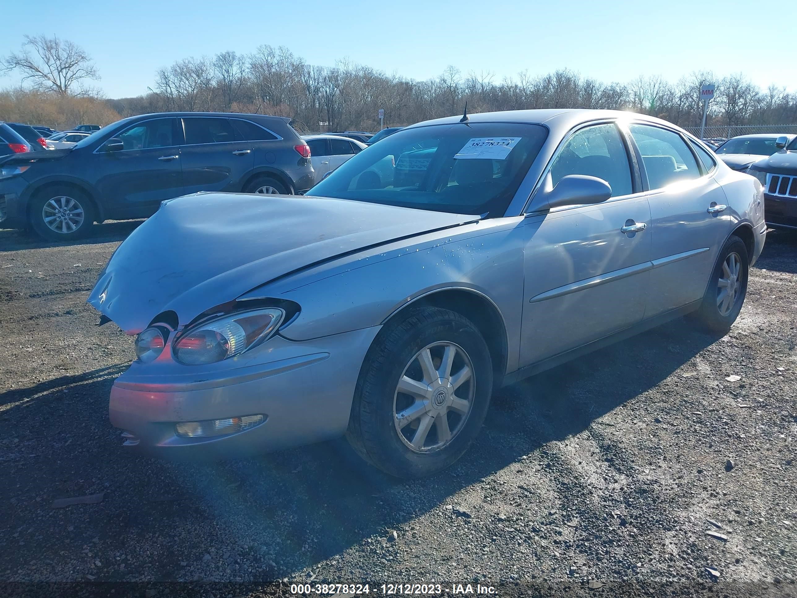 Photo 1 VIN: 2G4WC532551256394 - BUICK LACROSSE 