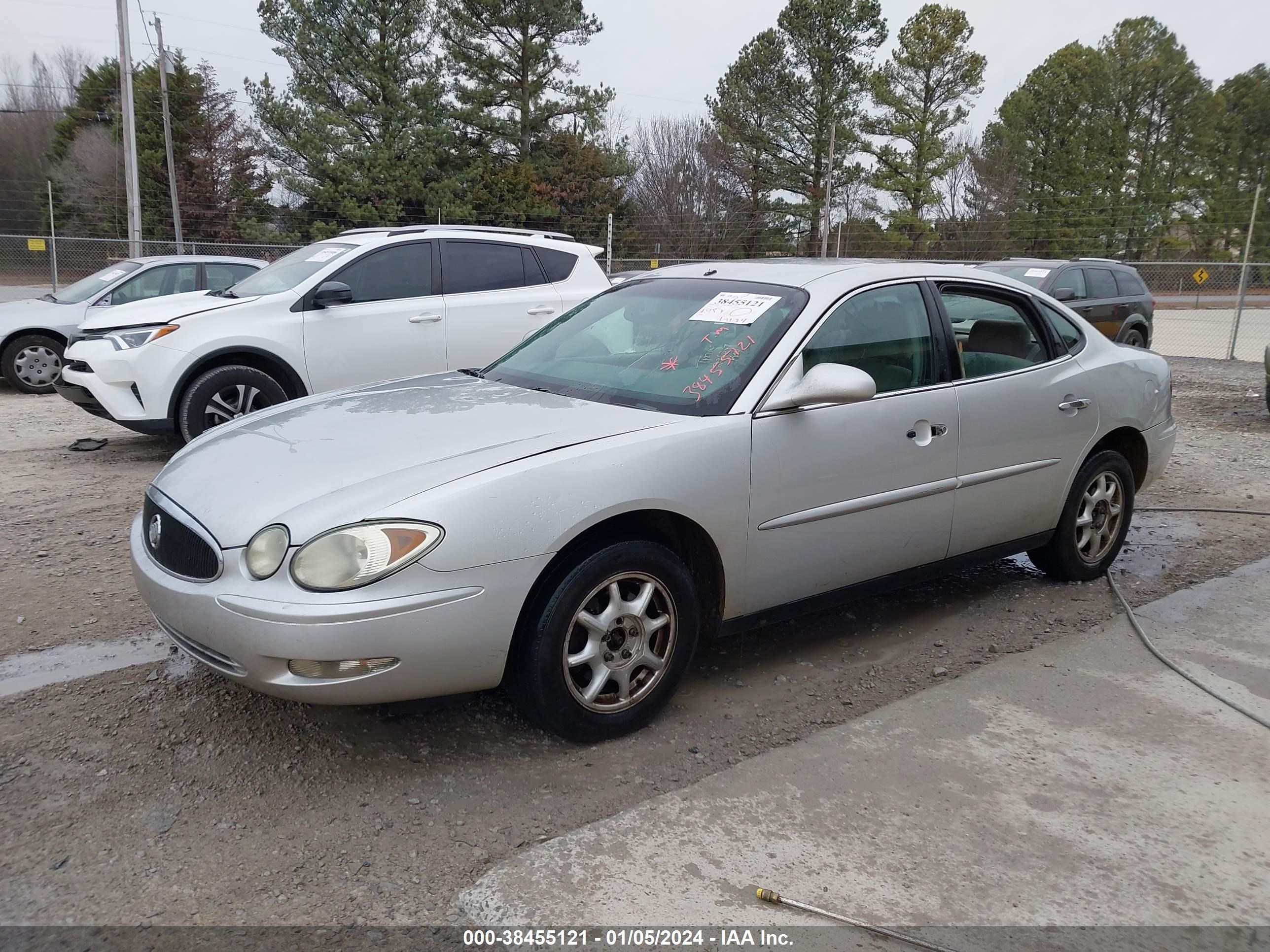 Photo 1 VIN: 2G4WC532551286897 - BUICK LACROSSE 