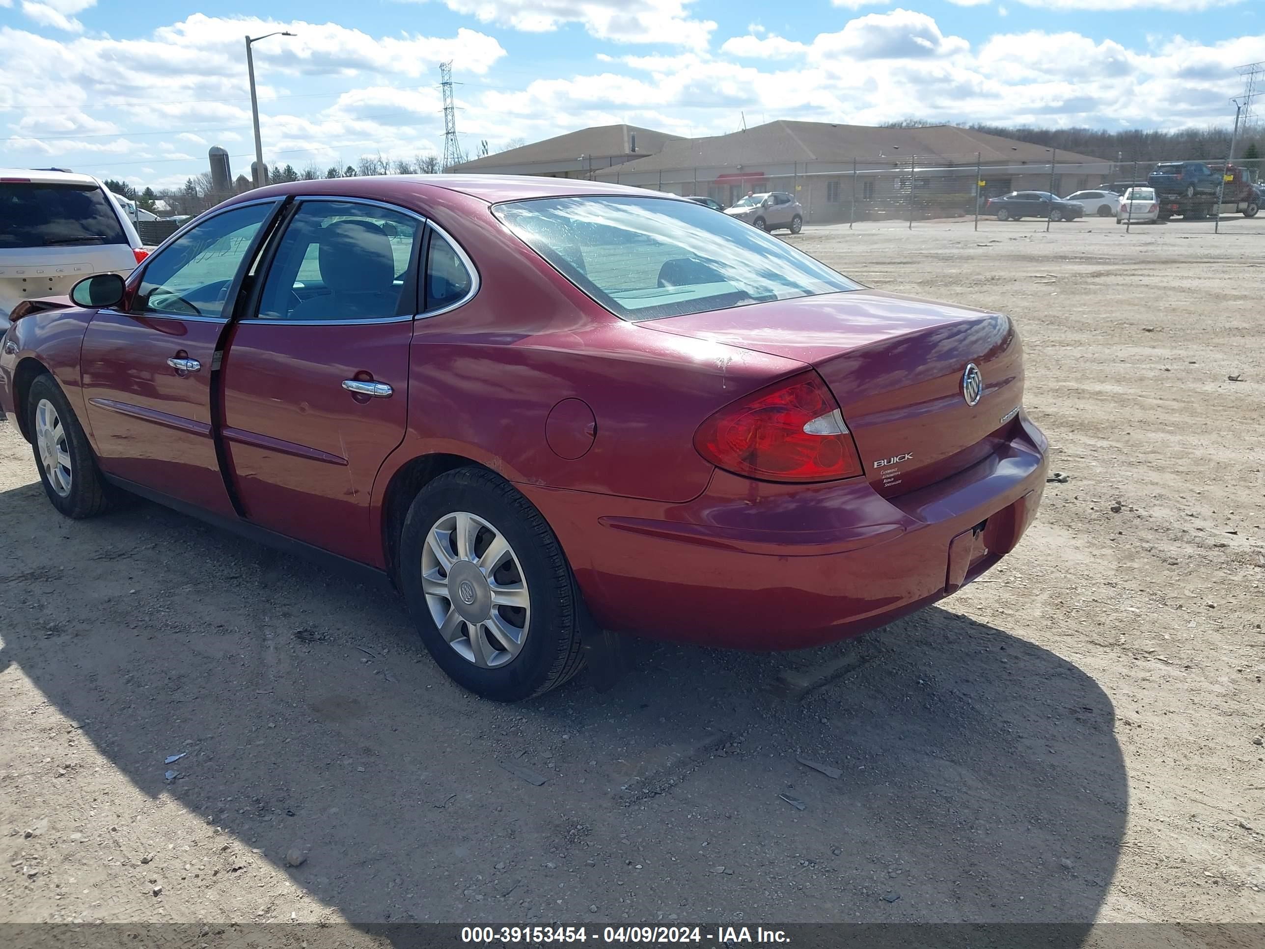 Photo 2 VIN: 2G4WC532751256722 - BUICK LACROSSE 