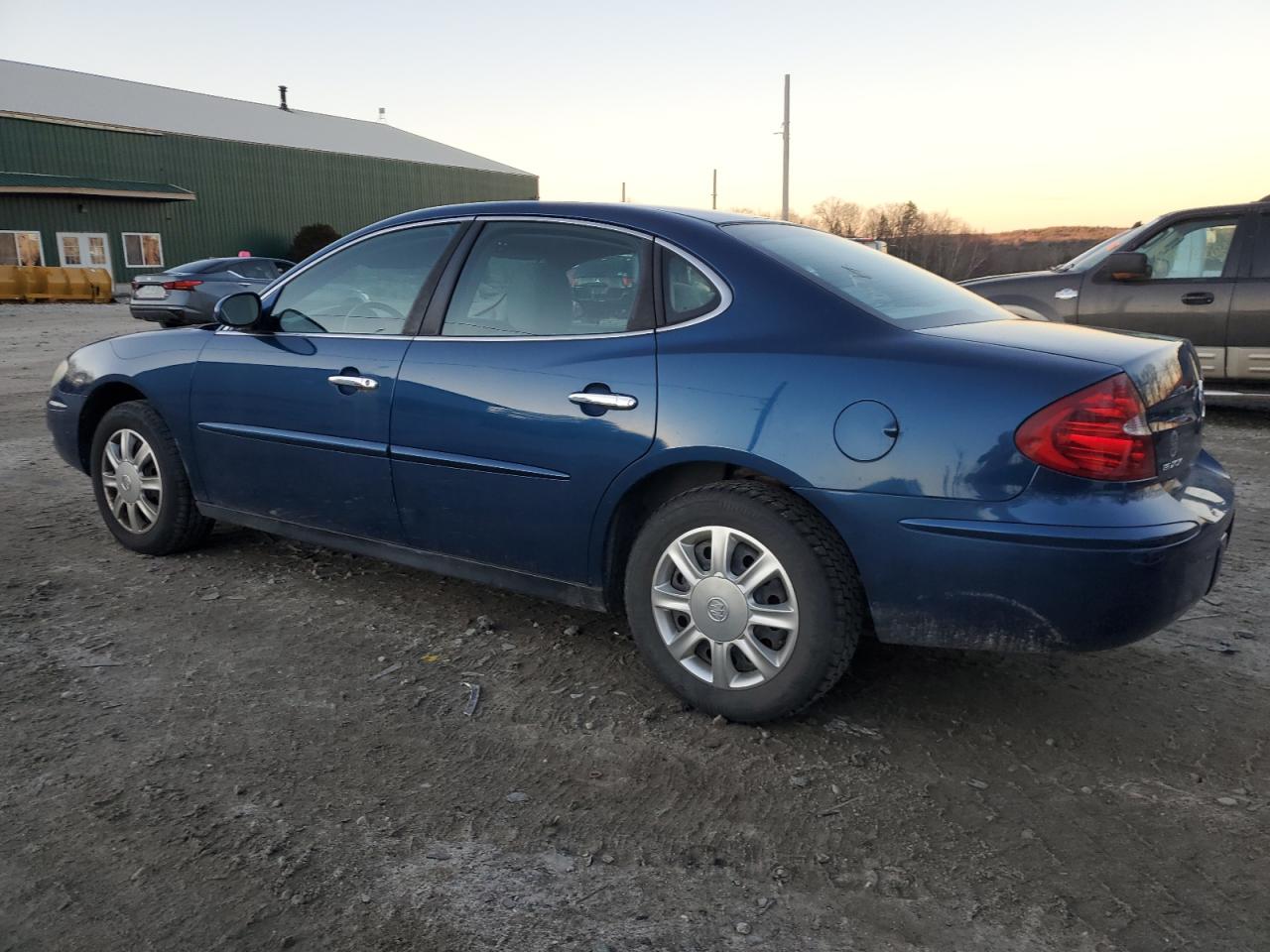 Photo 1 VIN: 2G4WC532751332584 - BUICK LACROSSE 