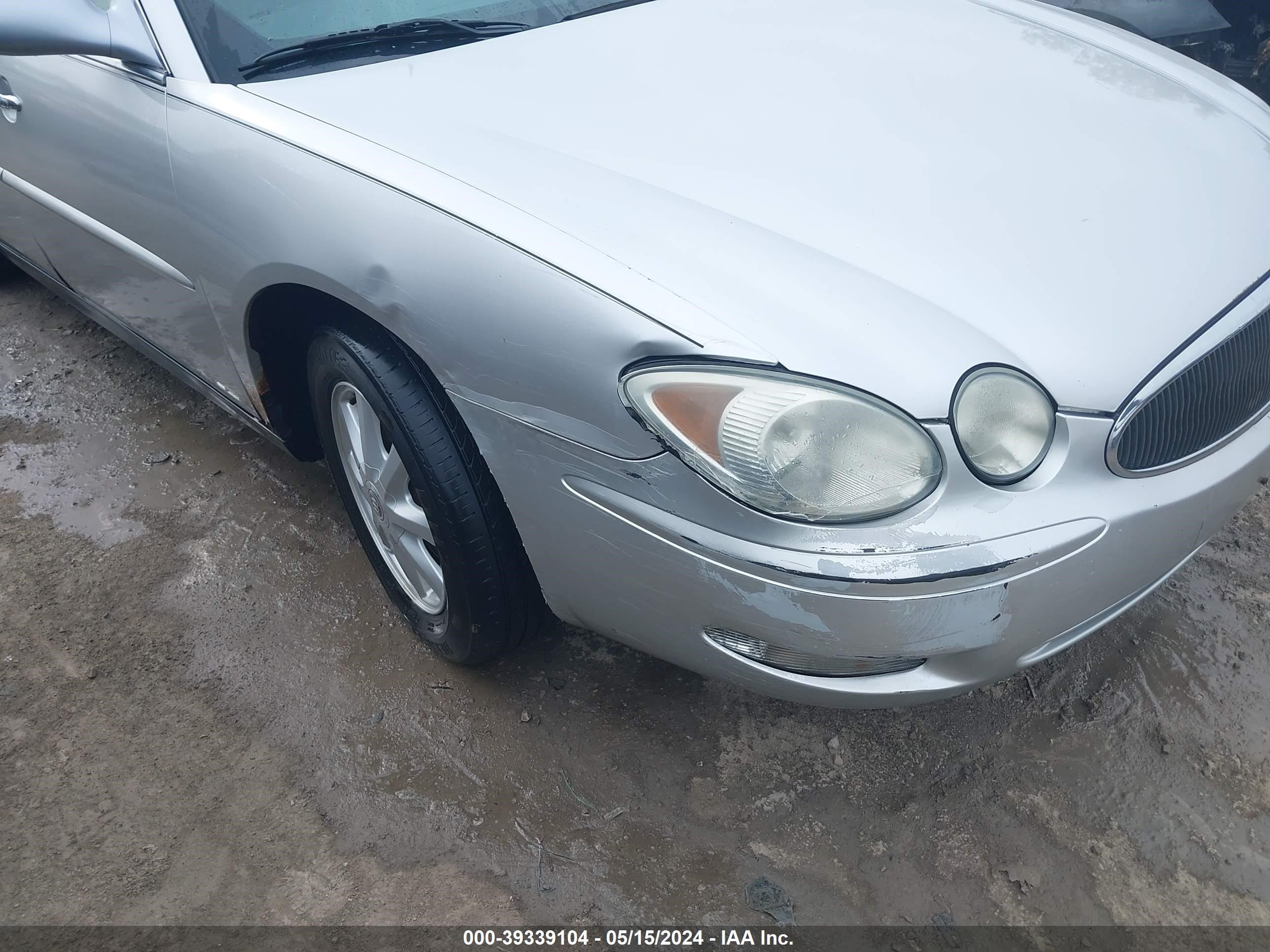 Photo 5 VIN: 2G4WC532X51242586 - BUICK LACROSSE 