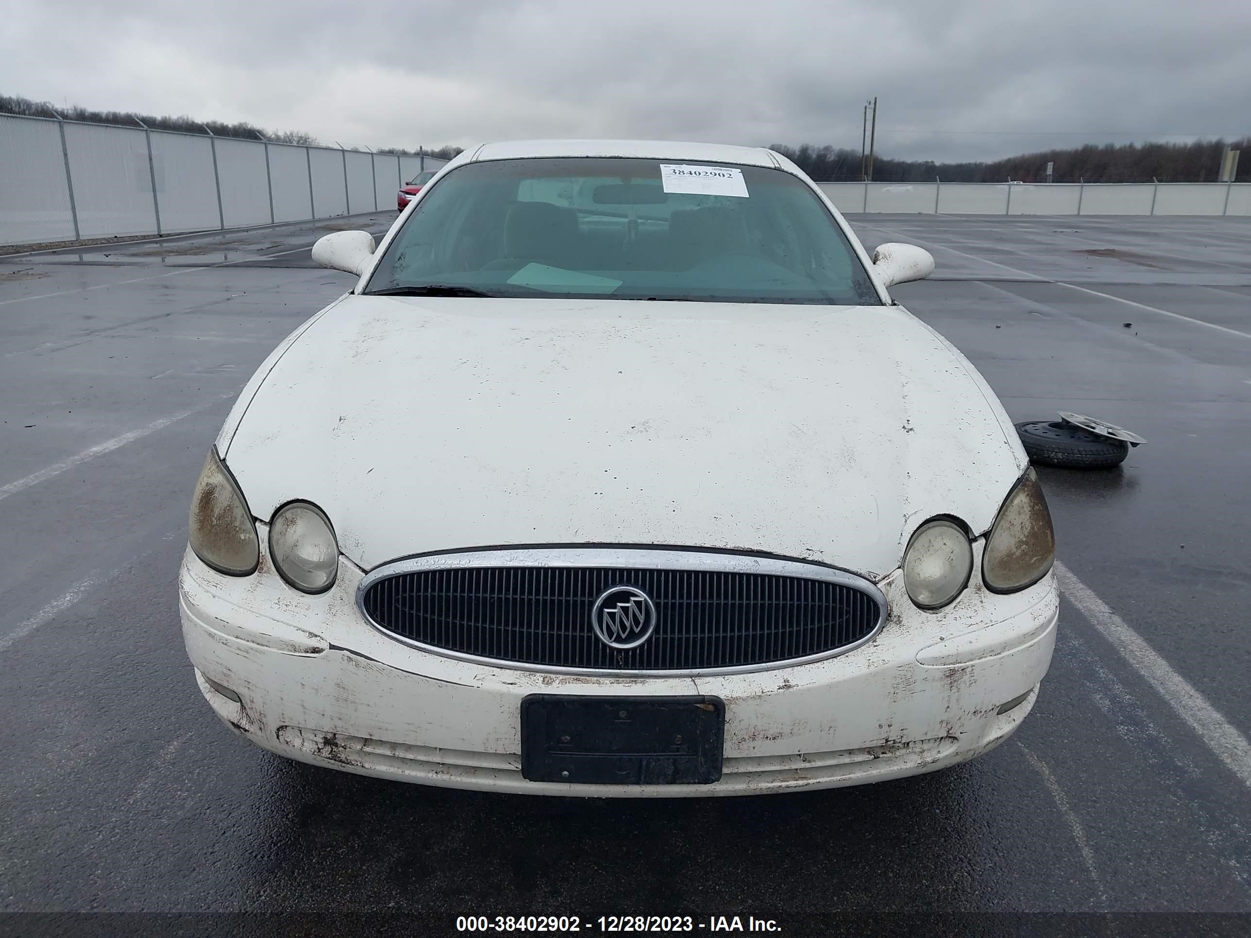 Photo 5 VIN: 2G4WC552361233369 - BUICK LACROSSE 