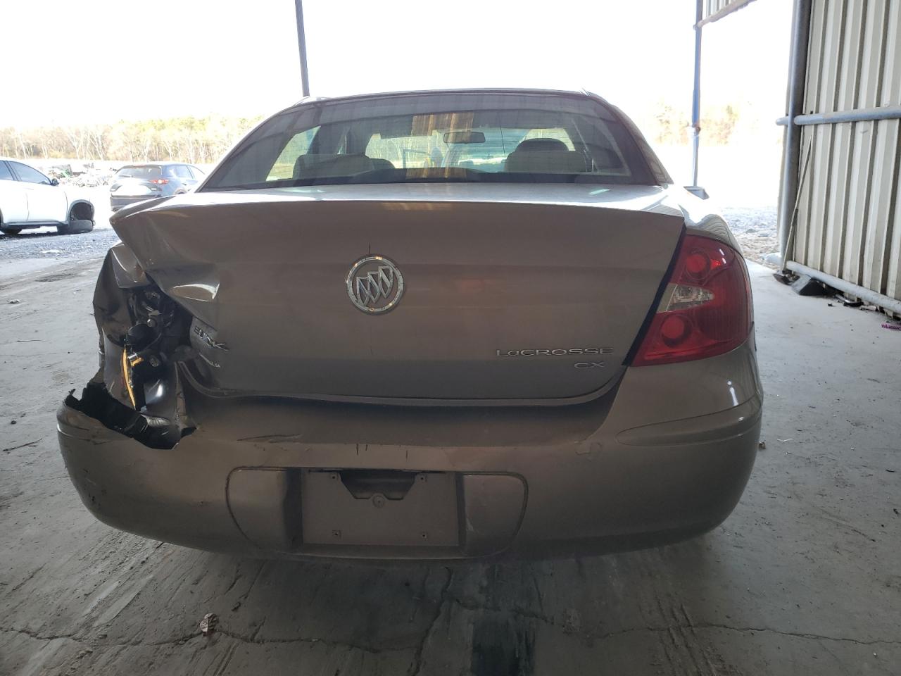 Photo 5 VIN: 2G4WC552561122550 - BUICK LACROSSE 