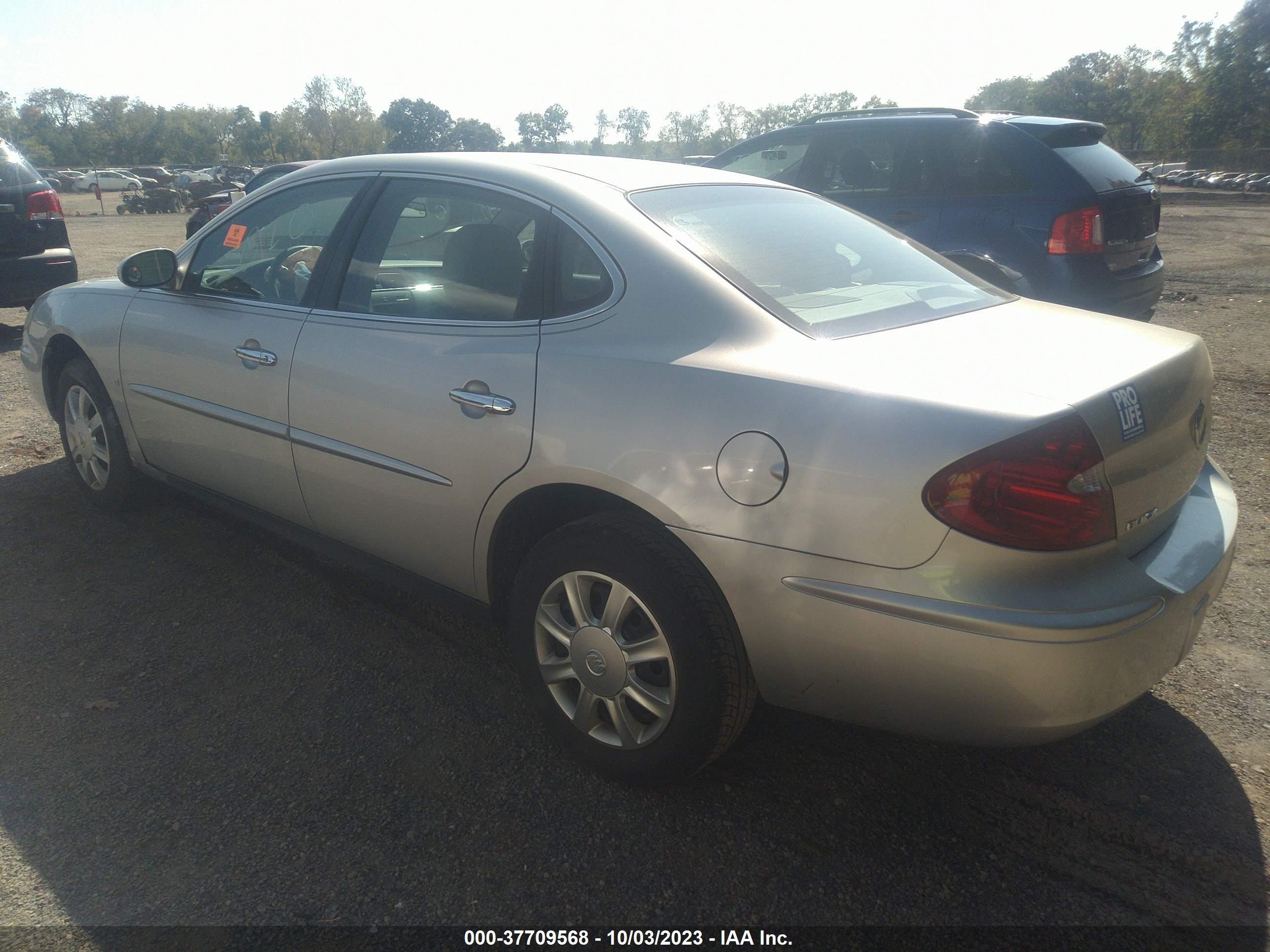 Photo 2 VIN: 2G4WC552X61259564 - BUICK LACROSSE 