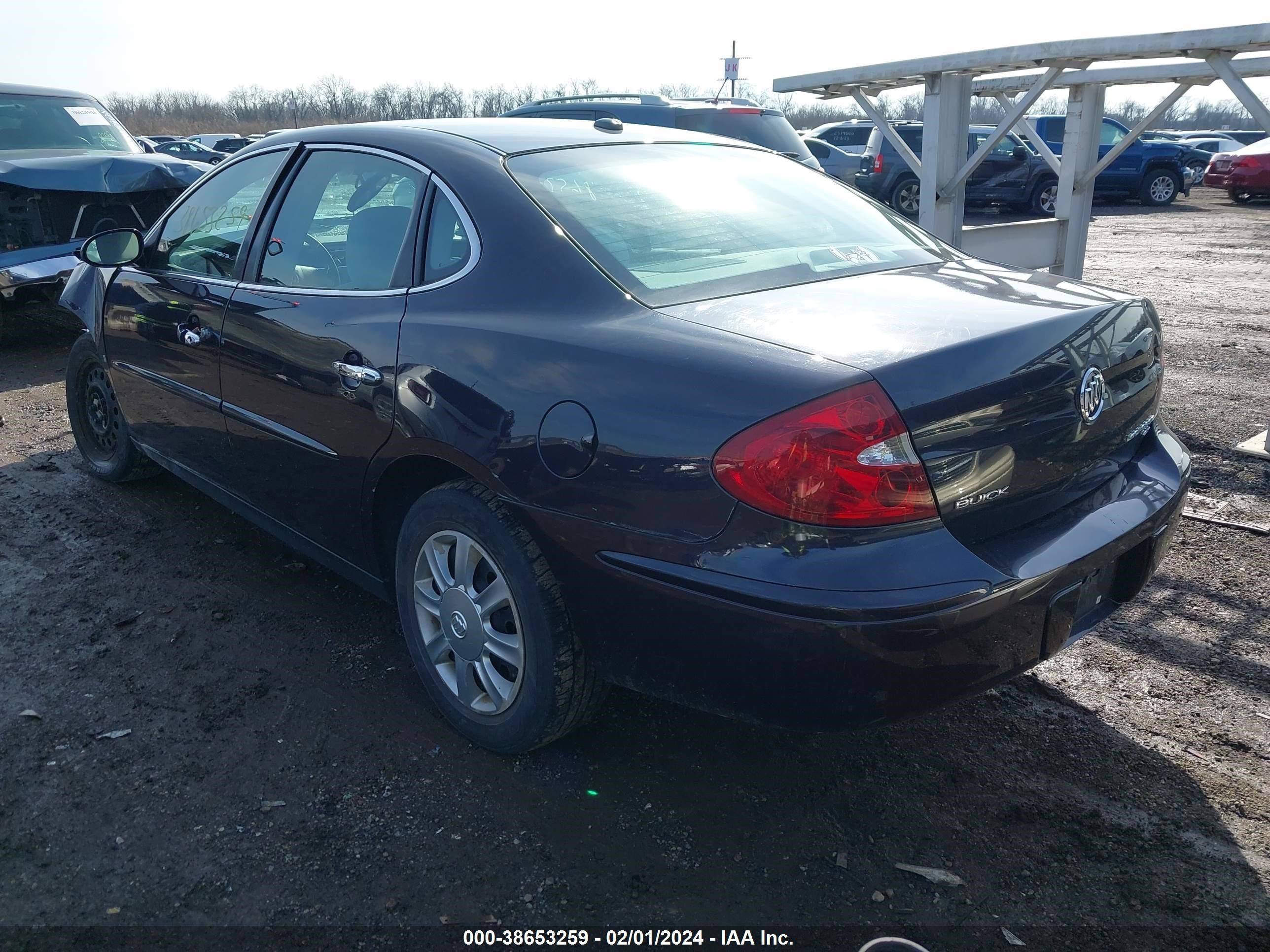 Photo 2 VIN: 2G4WC582071126955 - BUICK LACROSSE 