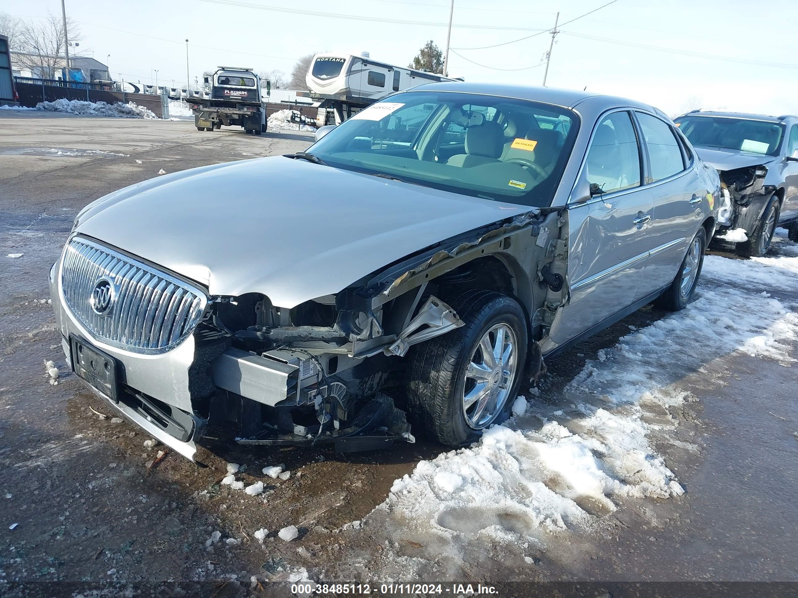 Photo 1 VIN: 2G4WC582081171802 - BUICK LACROSSE 