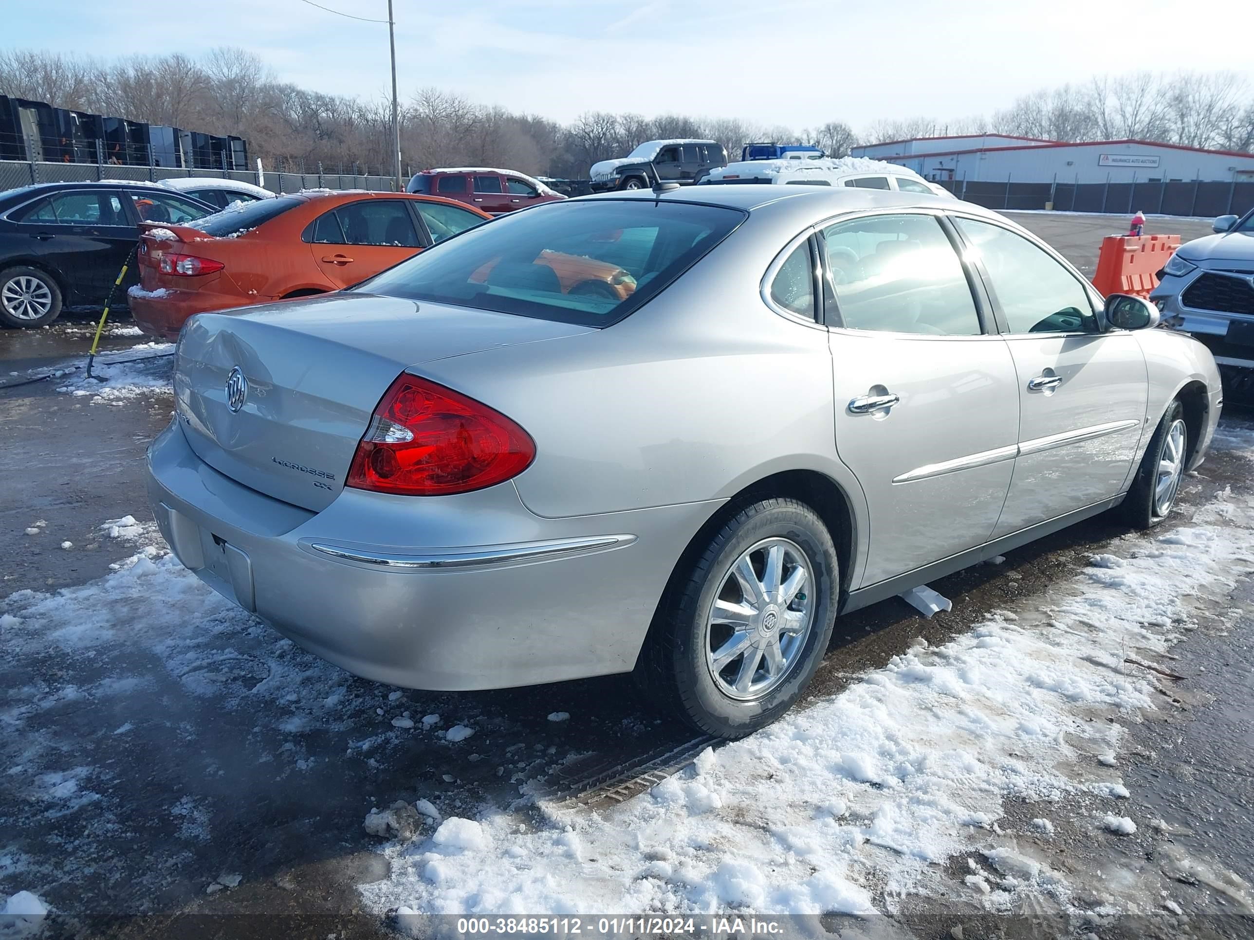 Photo 3 VIN: 2G4WC582081171802 - BUICK LACROSSE 